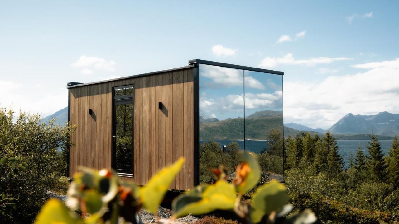 Wonderinn Arctic Utstrand エクステリア 写真