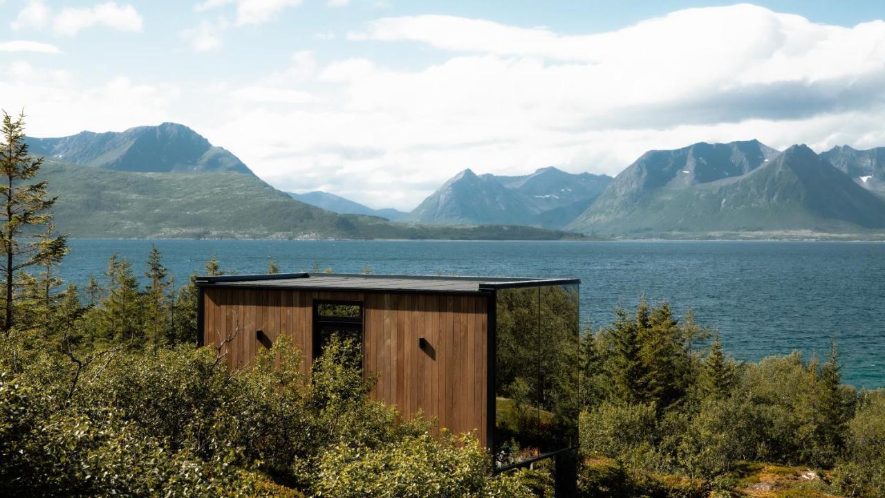Wonderinn Arctic Utstrand エクステリア 写真