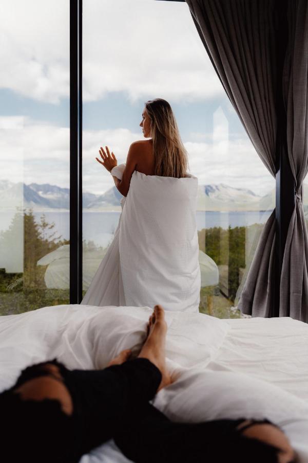 Wonderinn Arctic Utstrand エクステリア 写真
